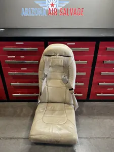 2003 Cirrus SR22 Co Pilot Seat W/ Seat Belts SR20